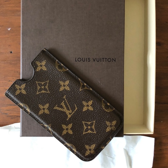 SOLD 🛑Auth Louis Vuitton iPhone 6/7/8 hard case. - Picture 3 of 5